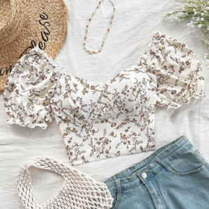 Jardín Secreto – Top Floral de Encanto Natural