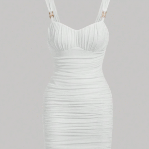 Perla Urbana – Vestido con detalles de Aro dorado